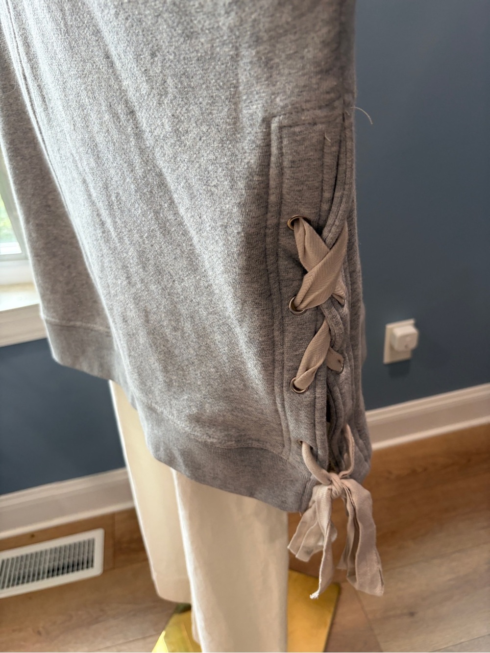 Free People So Plush Pullover Sweater Gray Lace Up Side Turtleneck XS - Picture 5 of 8